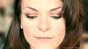 photo maquillage violet avec sketch de mac