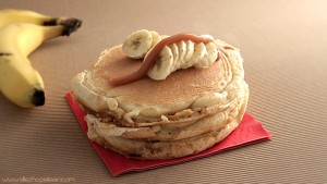 recette-pancakes-fourres-banane-caramel