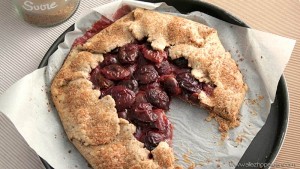 Recette de tarte rustique aux quetsches et pâte aux noix de pécan